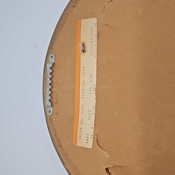 Vintage Bisque Hand Painted Relief 3d on Velvet Ornate Frame. - Picture 8 of 11